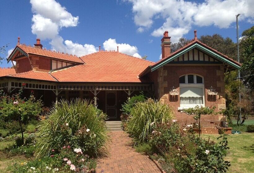 Forgandenny Bed & Breakfast