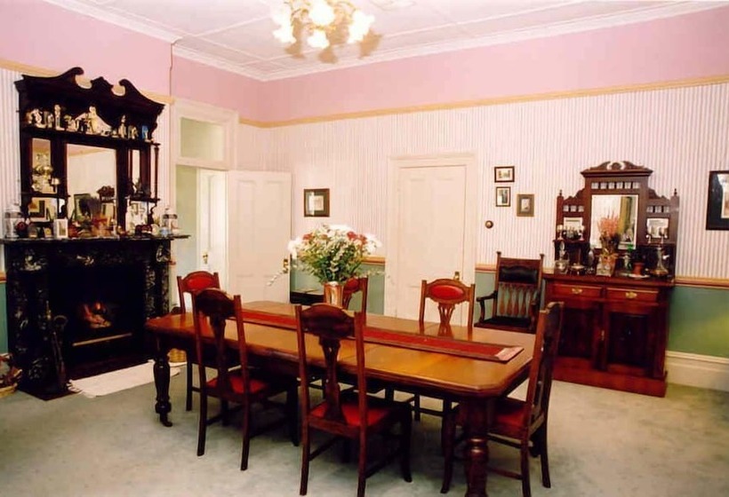 Forgandenny Bed & Breakfast