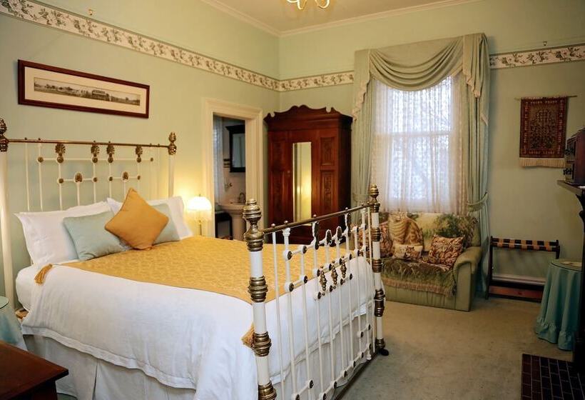 Forgandenny Bed & Breakfast