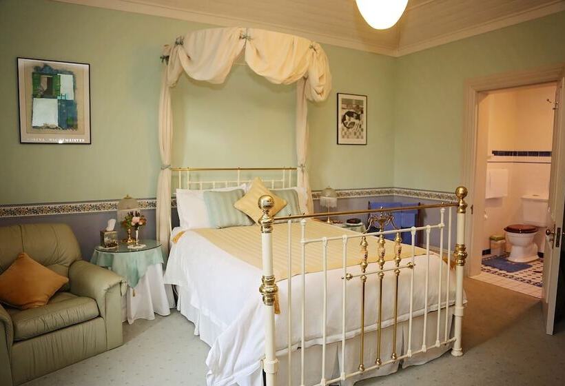 Forgandenny Bed & Breakfast