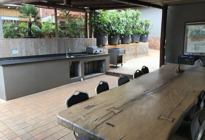 호텔 Amafu Forest Lodge