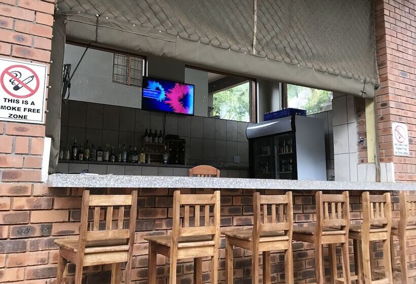 호텔 Amafu Forest Lodge