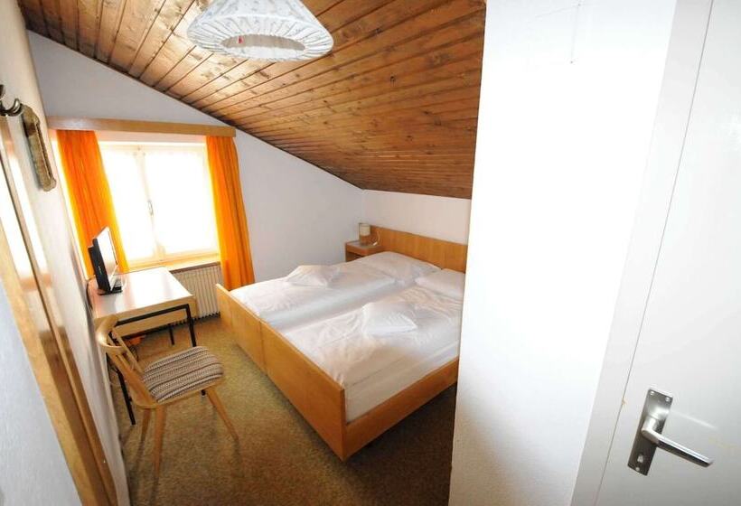 Отель Ciasa Soreghina