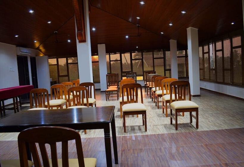 בית מלון כפרי Era Hidden Paradise