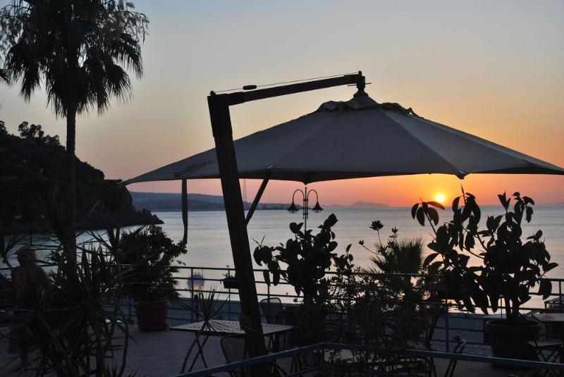 בית מלון כפרי Le Sirene Scilla