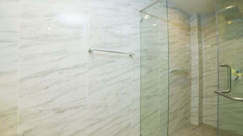 호텔 Oceana Kamala Resort