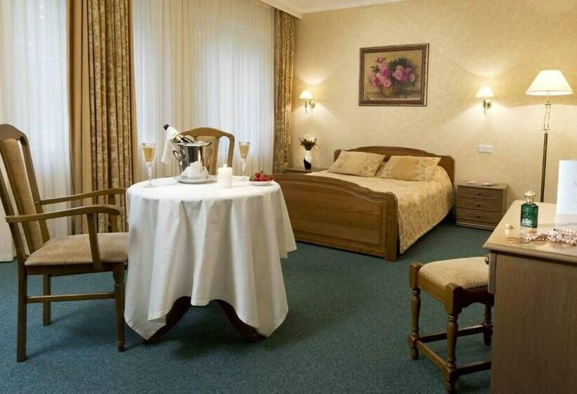 Отель Park Lesnoe