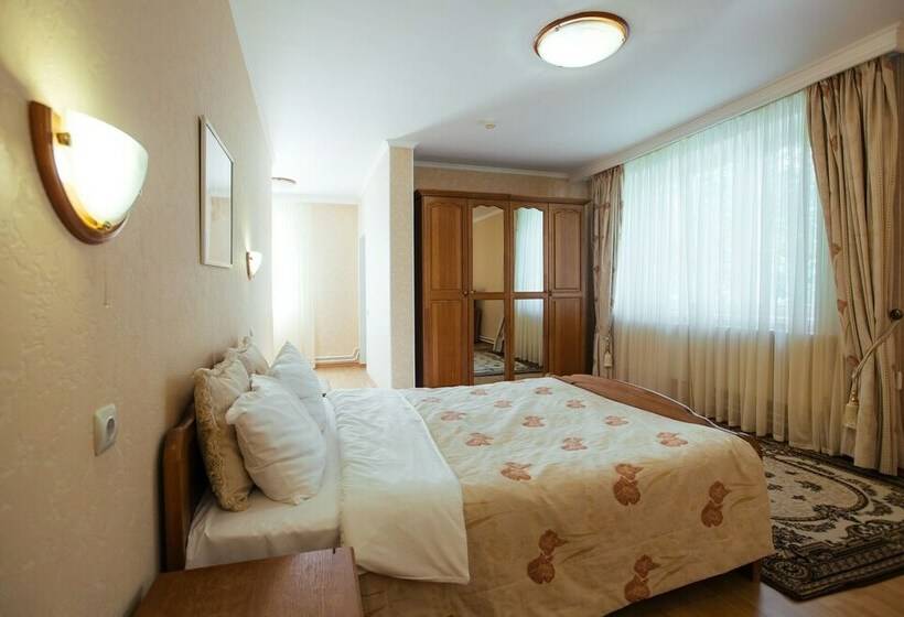 Отель Park Lesnoe