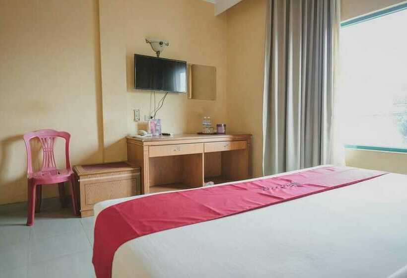 호텔 Reddoorz Plus Near Tugu Tari Thehok Jambi