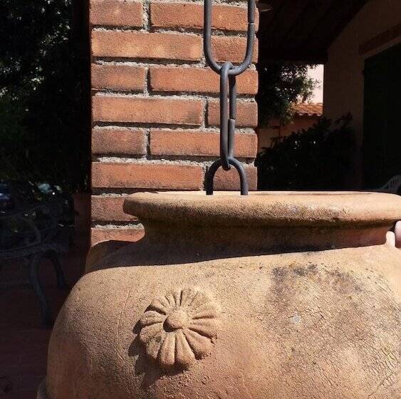 בית מלון כפרי Agriturismo La Quercia