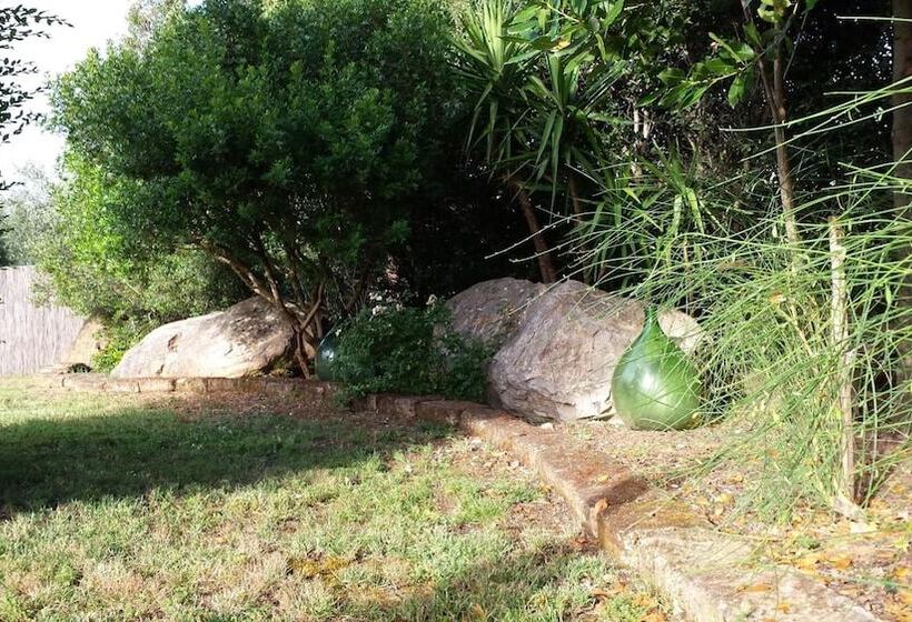 בית מלון כפרי Agriturismo La Quercia