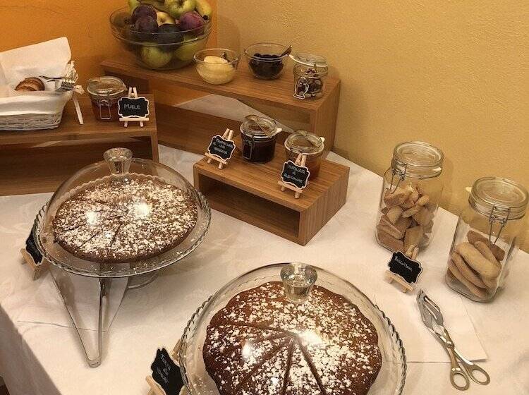 בית מלון כפרי Agriturismo La Quercia