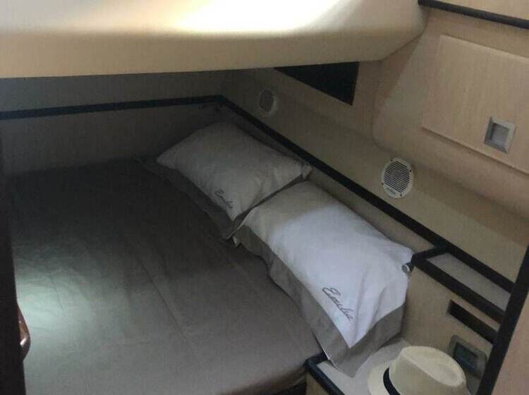 בית מלון כפרי Yacht Suite Capri