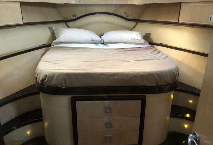 בית מלון כפרי Yacht Suite Capri