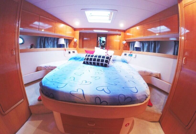 ホテル Yacht Suite Ischia Casamicciola