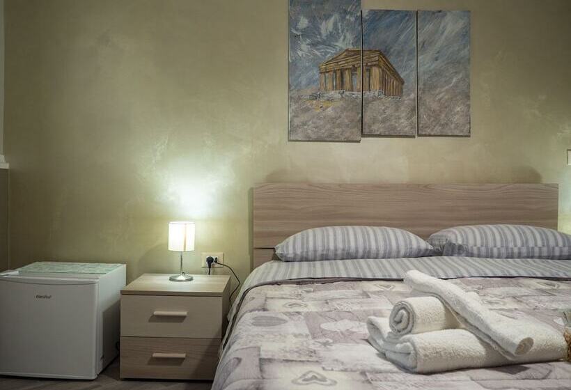 펜션 Affittacamere Villa Paestum