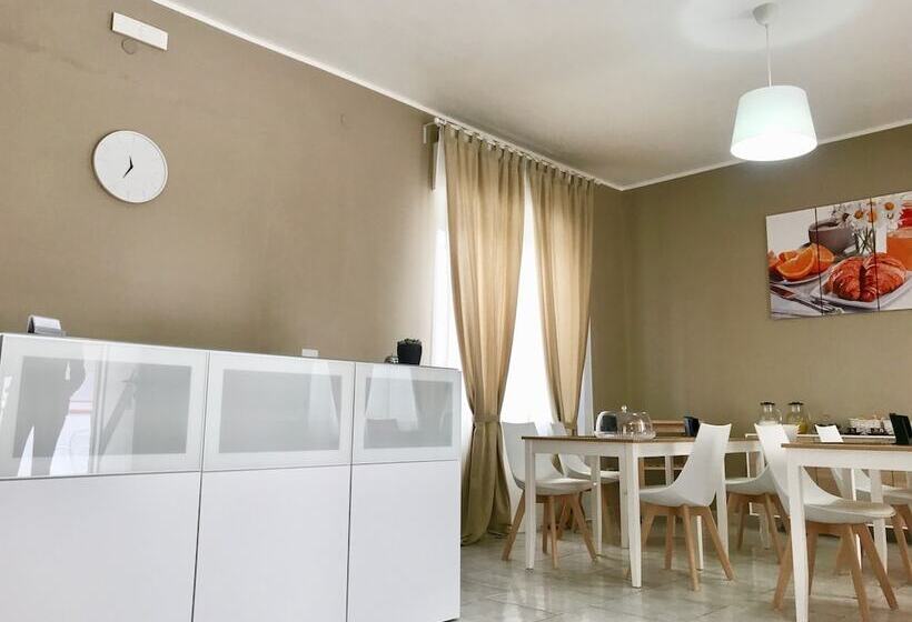 펜션 Affittacamere Villa Paestum