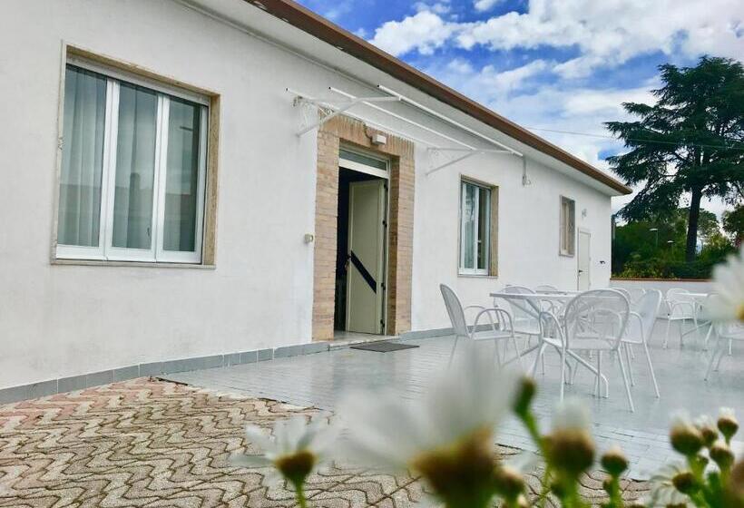 펜션 Affittacamere Villa Paestum