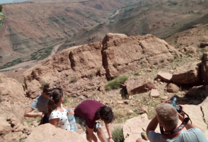 פנסיון Dar Zara