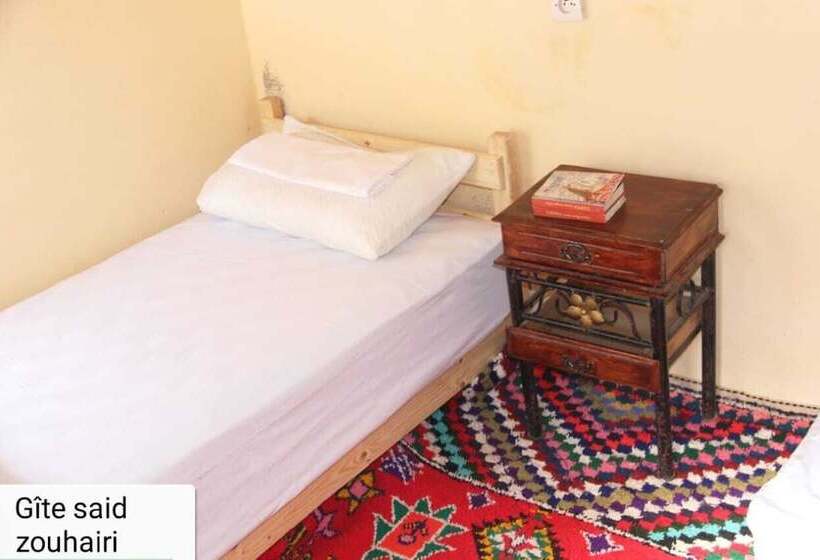 پانسیون Gîte Taghia Climbing   Hostel