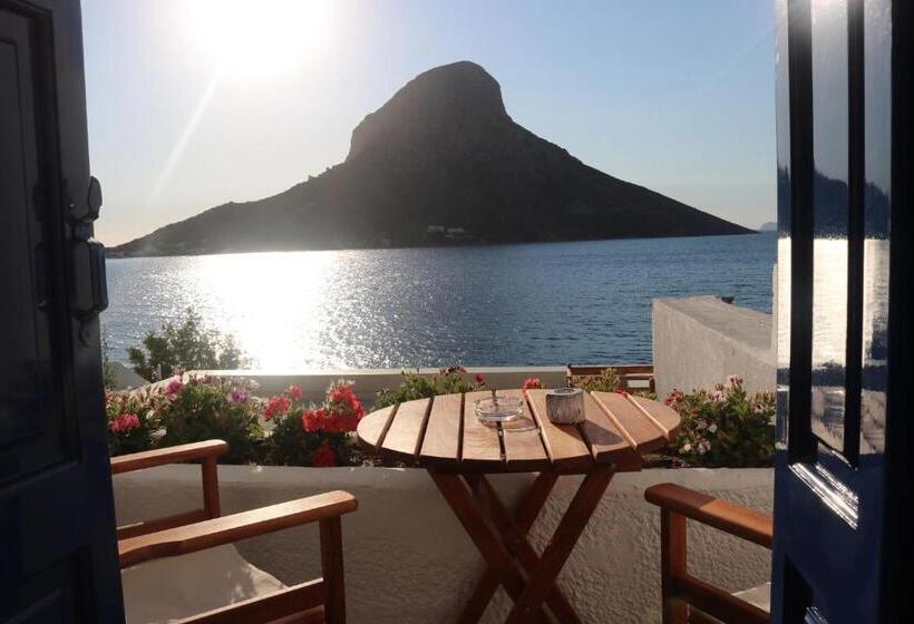 פנסיון La Playa Boutique Apartments