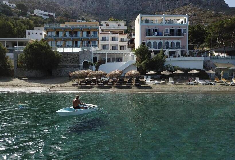 פנסיון La Playa Boutique Apartments