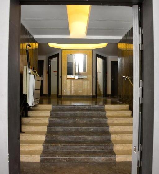 پانسیون My Way   Rooms   Palazzo San Matteo