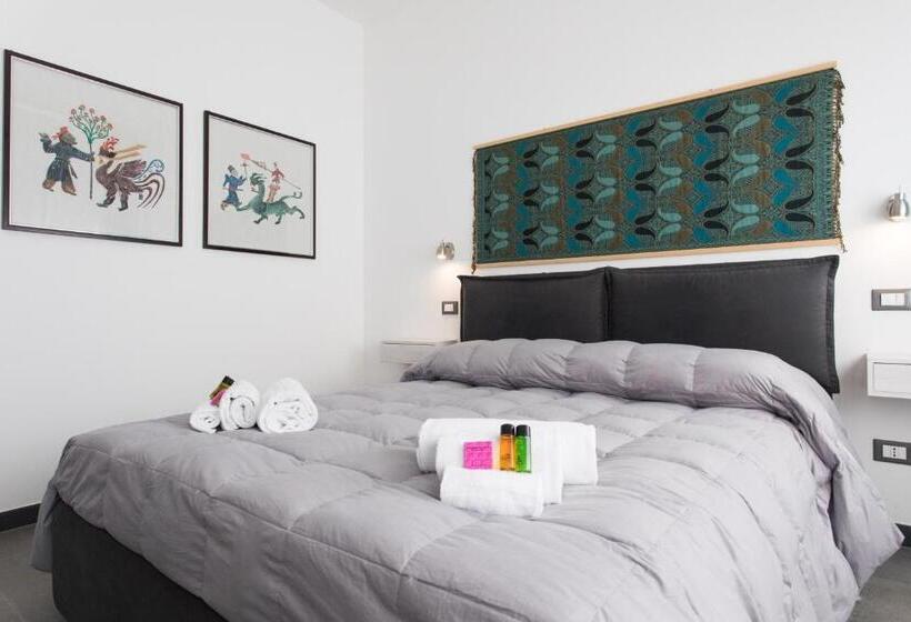 پانسیون My Way   Rooms   Palazzo San Matteo