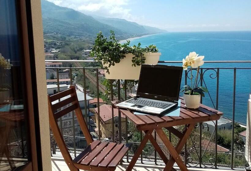 Пансион Un Oblò Sul Mare