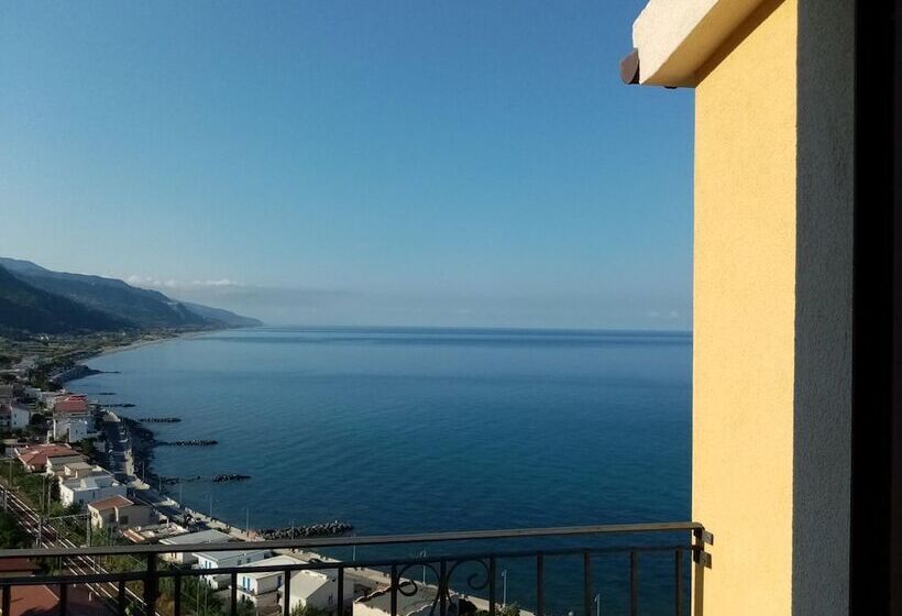 Пансион Un Oblò Sul Mare