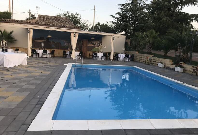 펜션 Villa Belvedere By Lago Pergusa