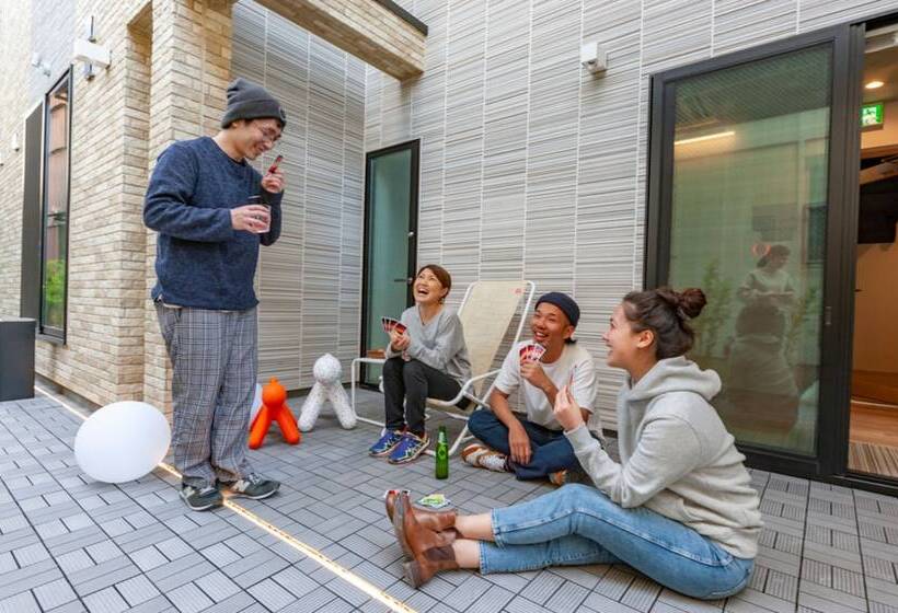 Plat Hostel Keikyu Haneda Home