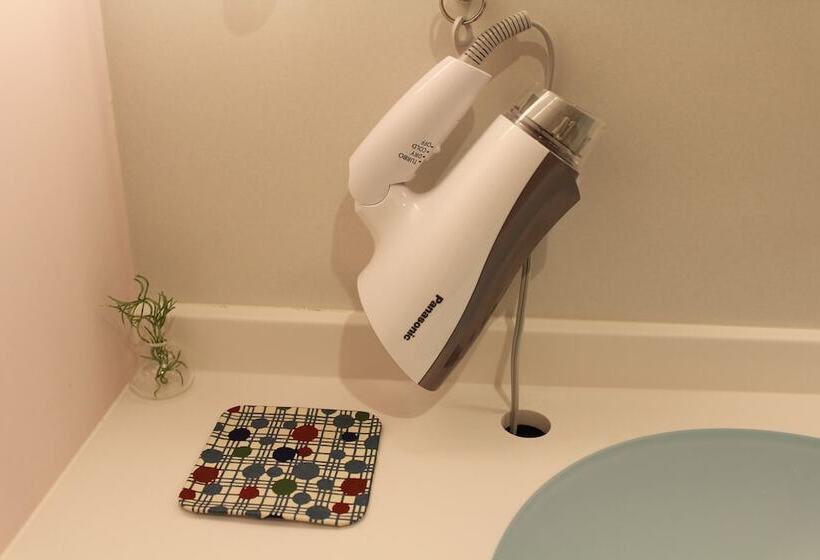 Plat Hostel Keikyu Haneda Home