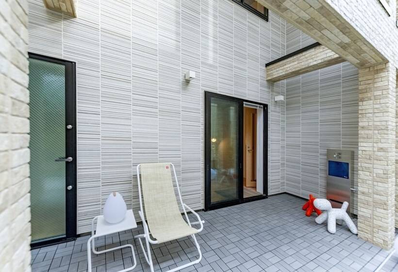 Plat Hostel Keikyu Haneda Home