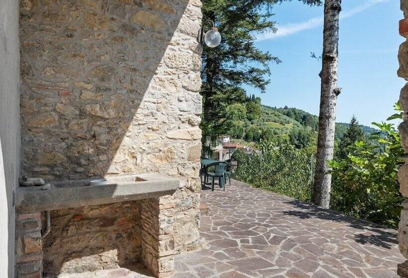 Relaxing Cottage In Convalle With Fenced Garden