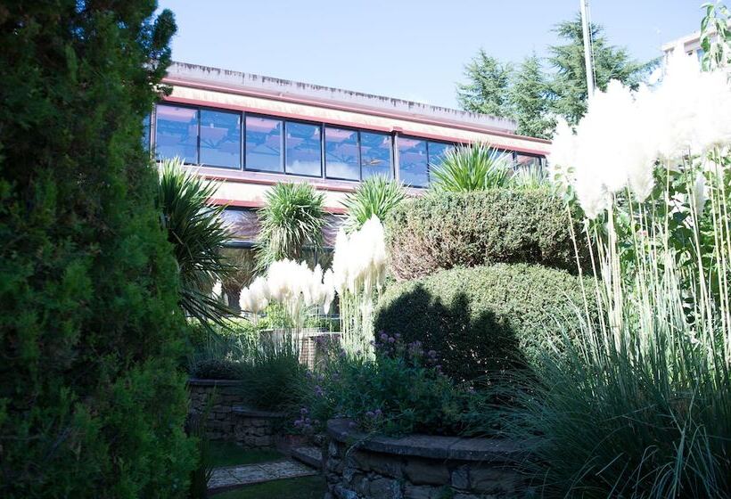 Курорт La Cittadella Dell Oasi