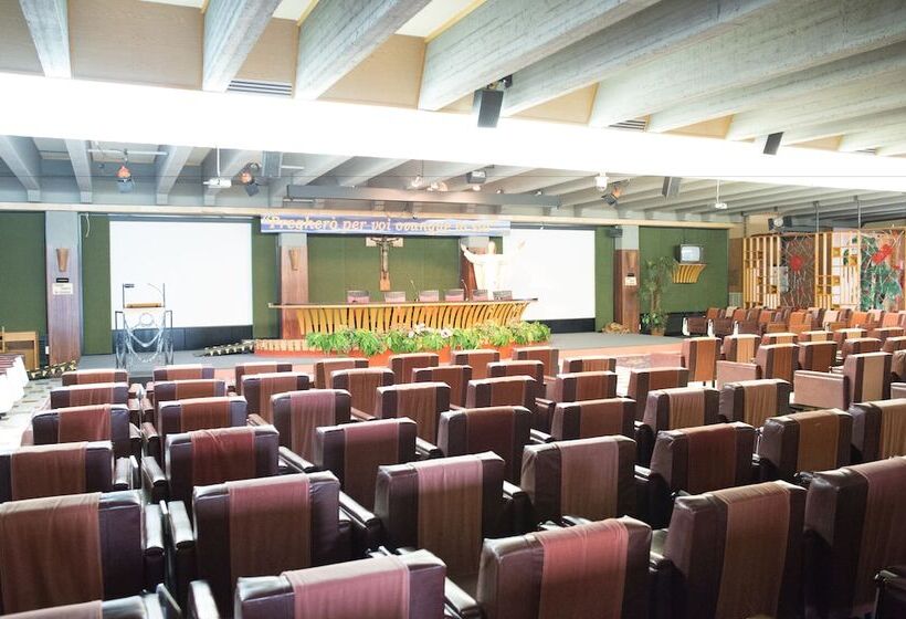 Курорт La Cittadella Dell Oasi