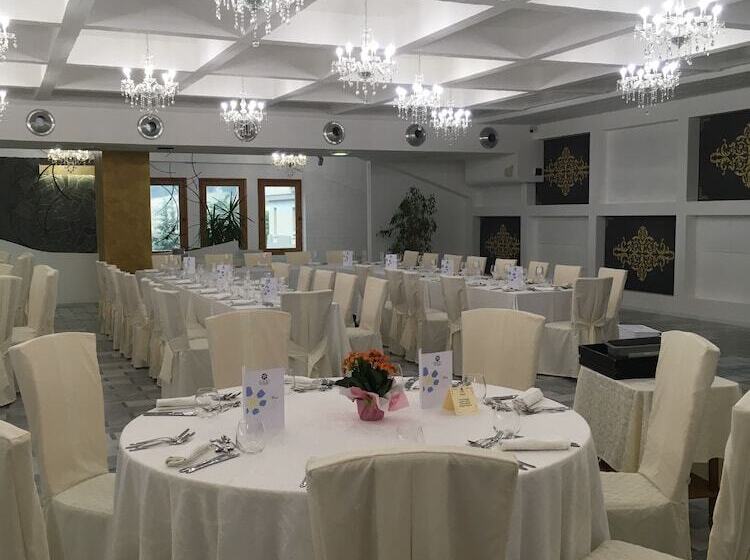 Курорт La Cittadella Dell Oasi