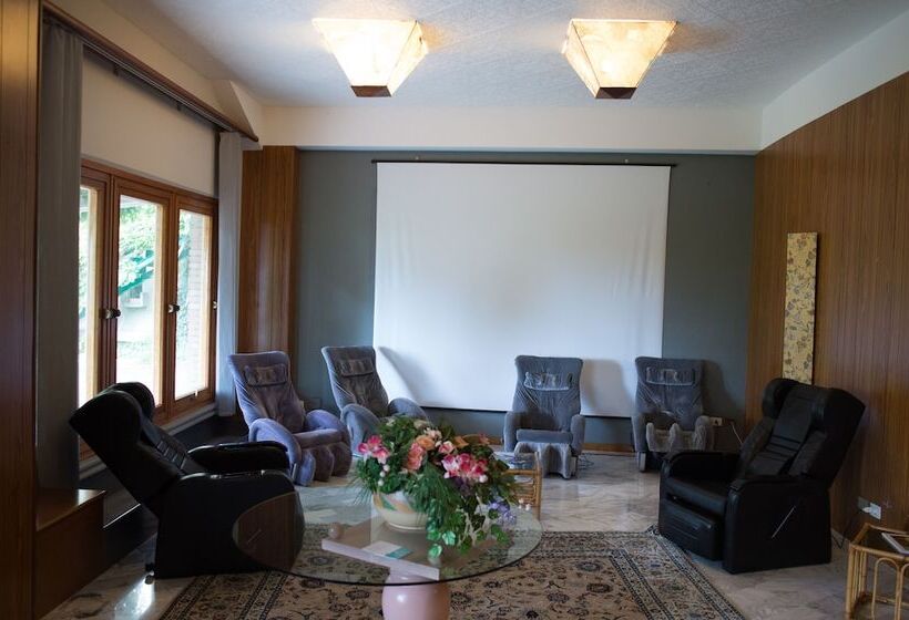 Курорт La Cittadella Dell Oasi