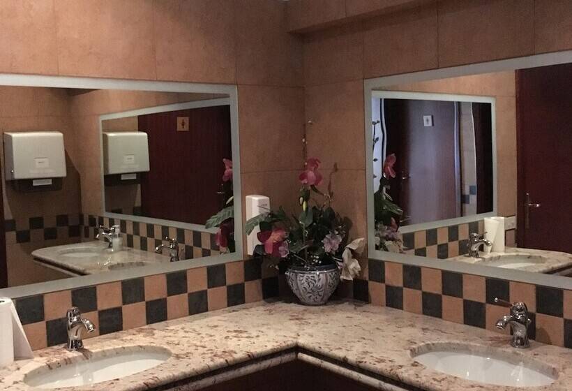 Курорт La Cittadella Dell Oasi