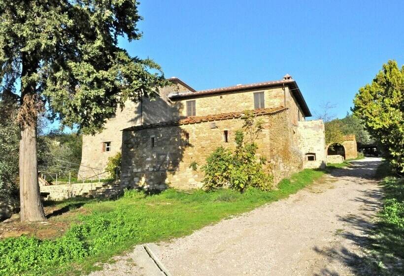 Rustic Cottage In Magione With Garden