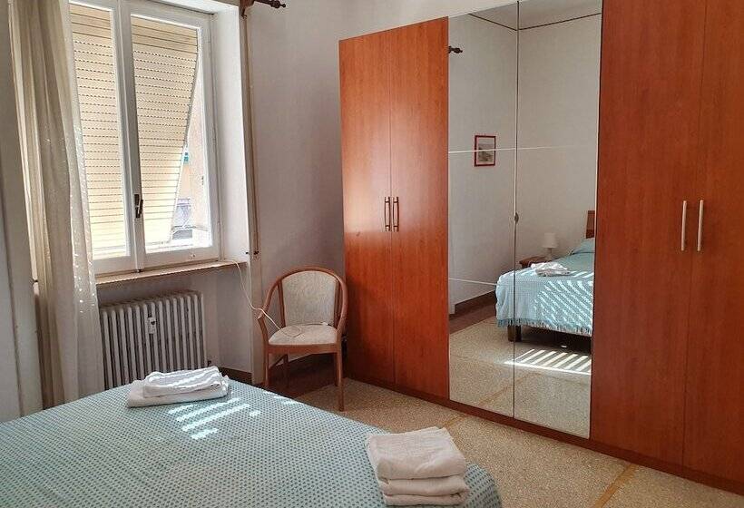 Sestri Mare & Beach Services Residence