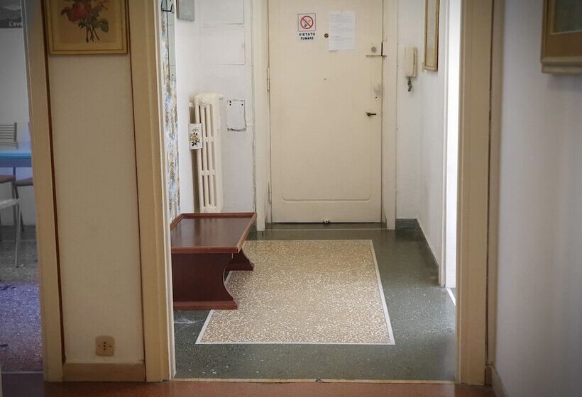 Sestri Mare & Beach Services Residence