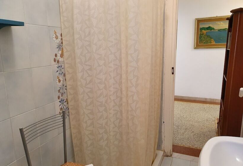 Sestri Mare & Beach Services Residence