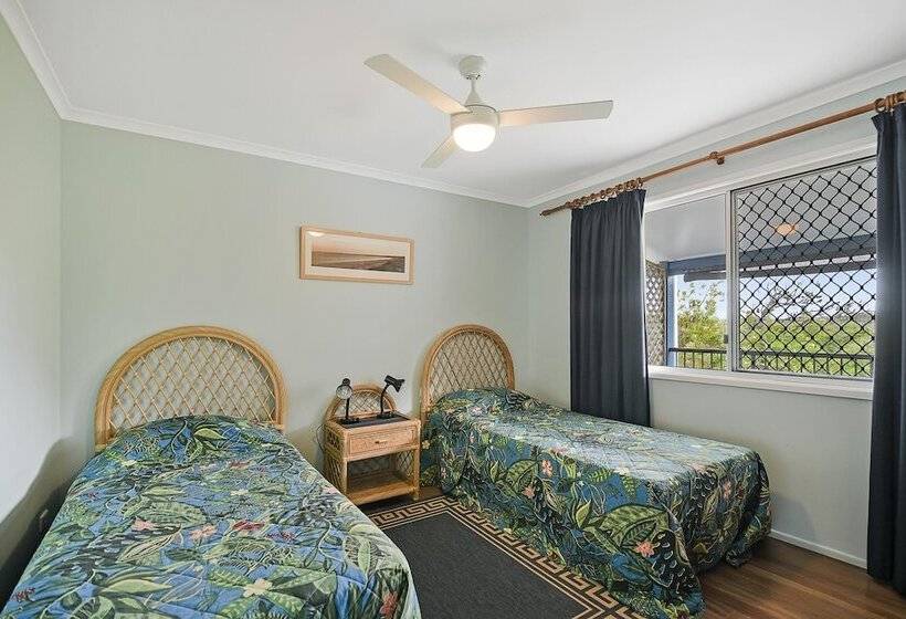 Allamanda Sands   23 Oriole Avenue