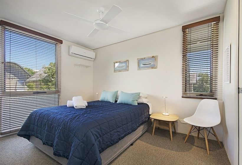 Beach House On Hastings  Beach Houses 22 Hastings St