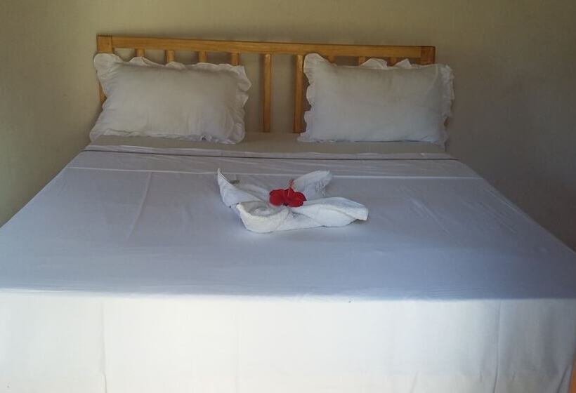 住宿加早餐  Ukerewe Garden View Bungalow At Bwiru Village Homestay