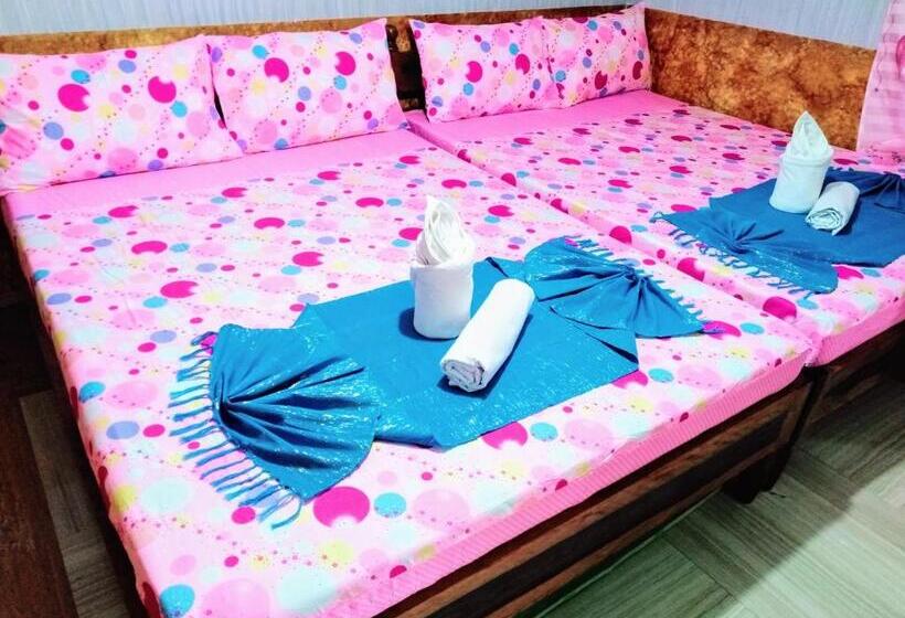 Blue Lagoon Inn, Pagudpud