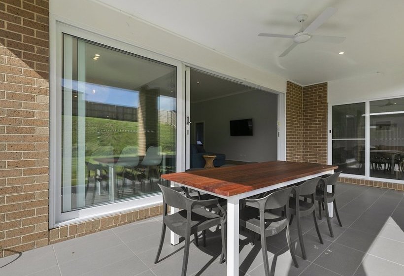 Breeze On Inn  Surf Side  Free Wifi & Netflix