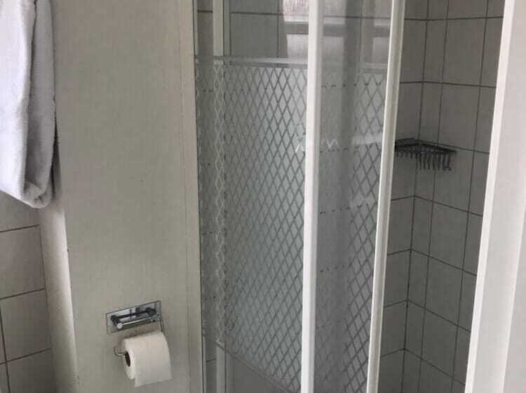 City Hotel Apartments